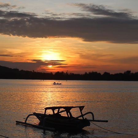 Meno Charm Hotel กิลิเมโน ภายนอก รูปภาพ